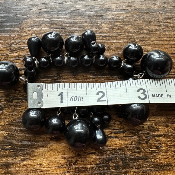 VINTAGE Black Beaded Bracelet - Picture 3 of 3